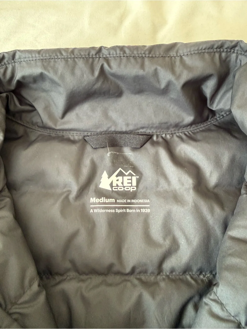 REI Kids Black Down Puffer Jacket  Packable Medium